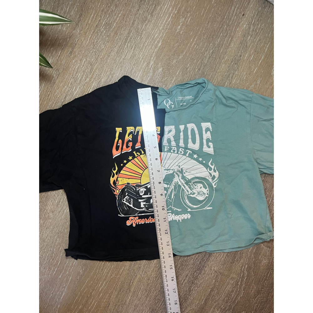 Women's Organic Generation Black Green Short Sleeve Tee XS